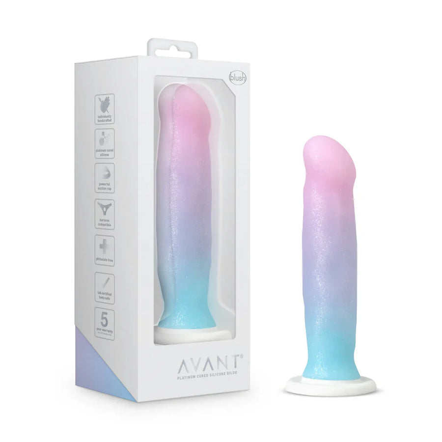 Avant D17 Lucky Dildo 8"